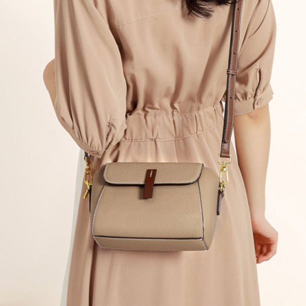 Women's Leather Crossbody Bag - ChicEssence