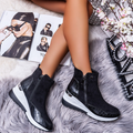 Women's Short Suede Ankle Boot - CozyChic