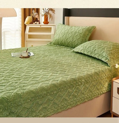 Padded Velvet Winter Mattress Cover