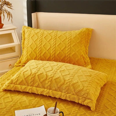 Padded Velvet Winter Mattress Cover