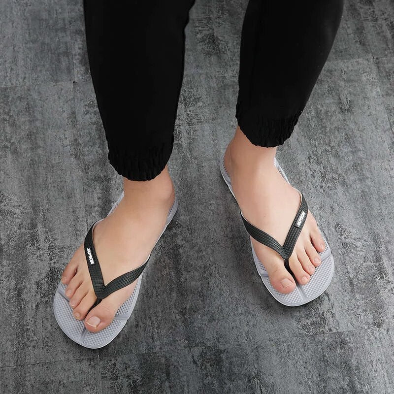 Men's Beach Flip-Flops - Summer 2023