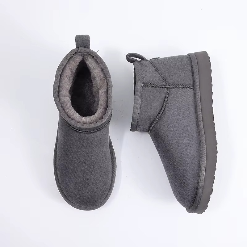 Classic Women's Winter Boots with Plush Lining