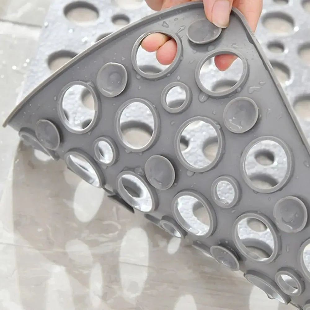 Non-Slip Bath Mat with Drainage Holes and Suction Cups