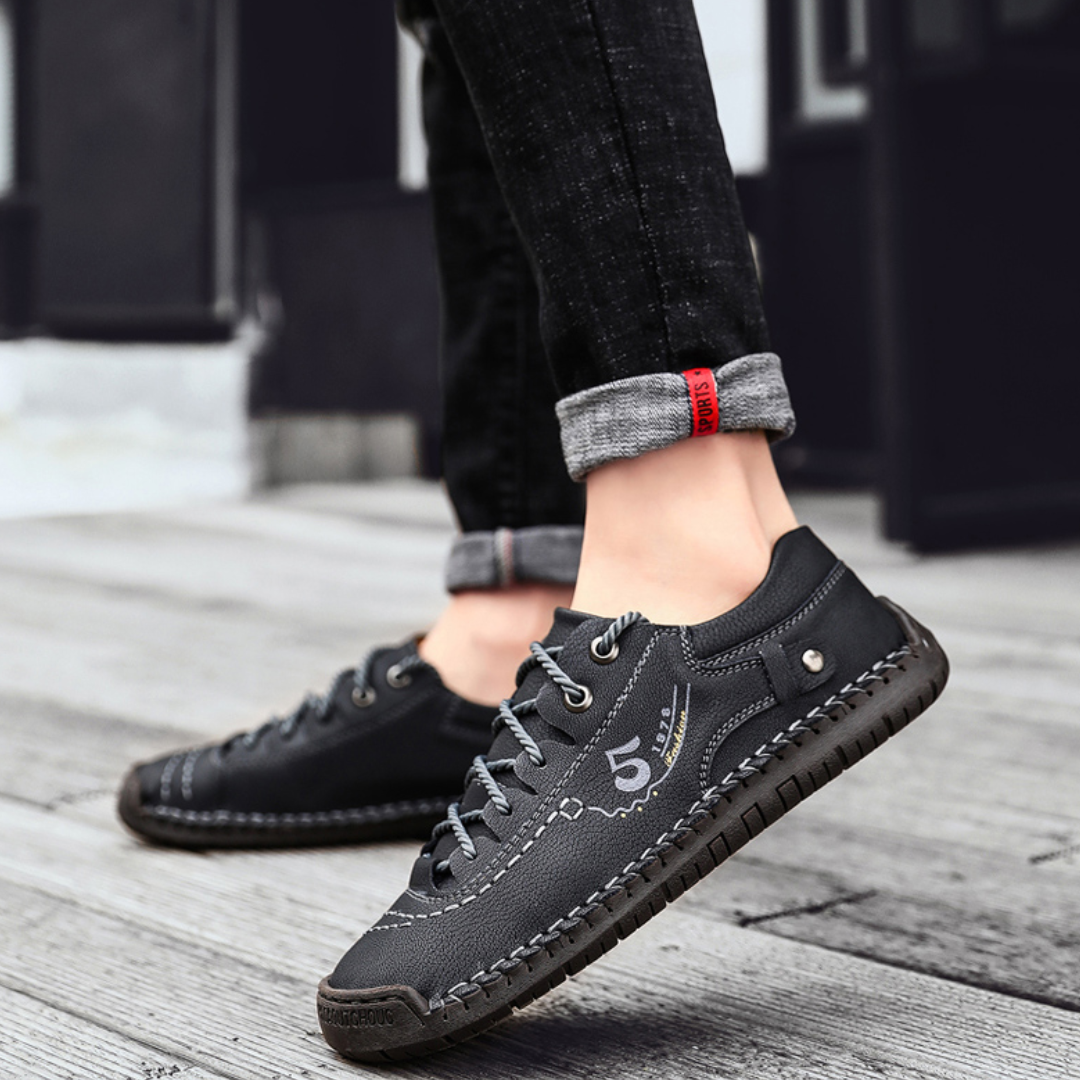 Men's Casual Moccasin Shoe