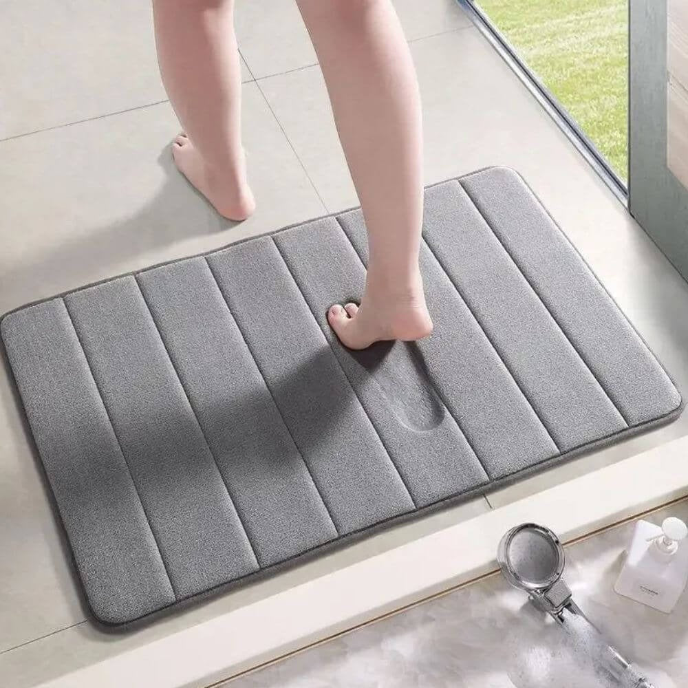 Absorbent Non-Slip Bathroom Mat - Buy 1 Get 2