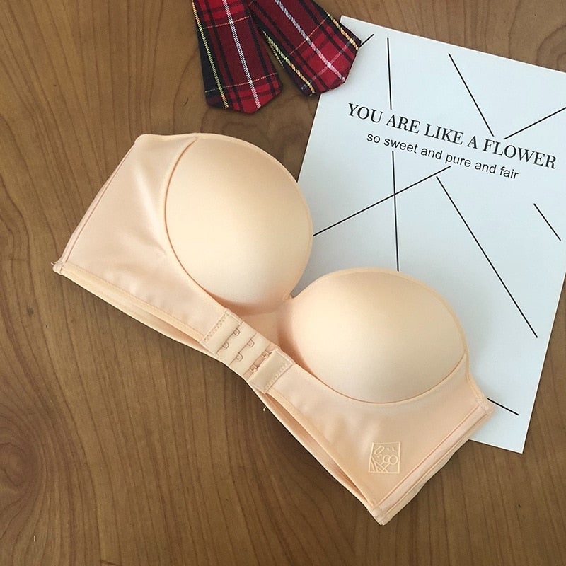 strapless bra, strapless bra, strapless bra, does the magic silicone-effect bra work, comfort silicone-effect bra, bra, corrective bra, liftup